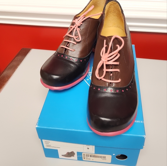 John Fluevog KKBB May Size 9 - Picture 1 of 8